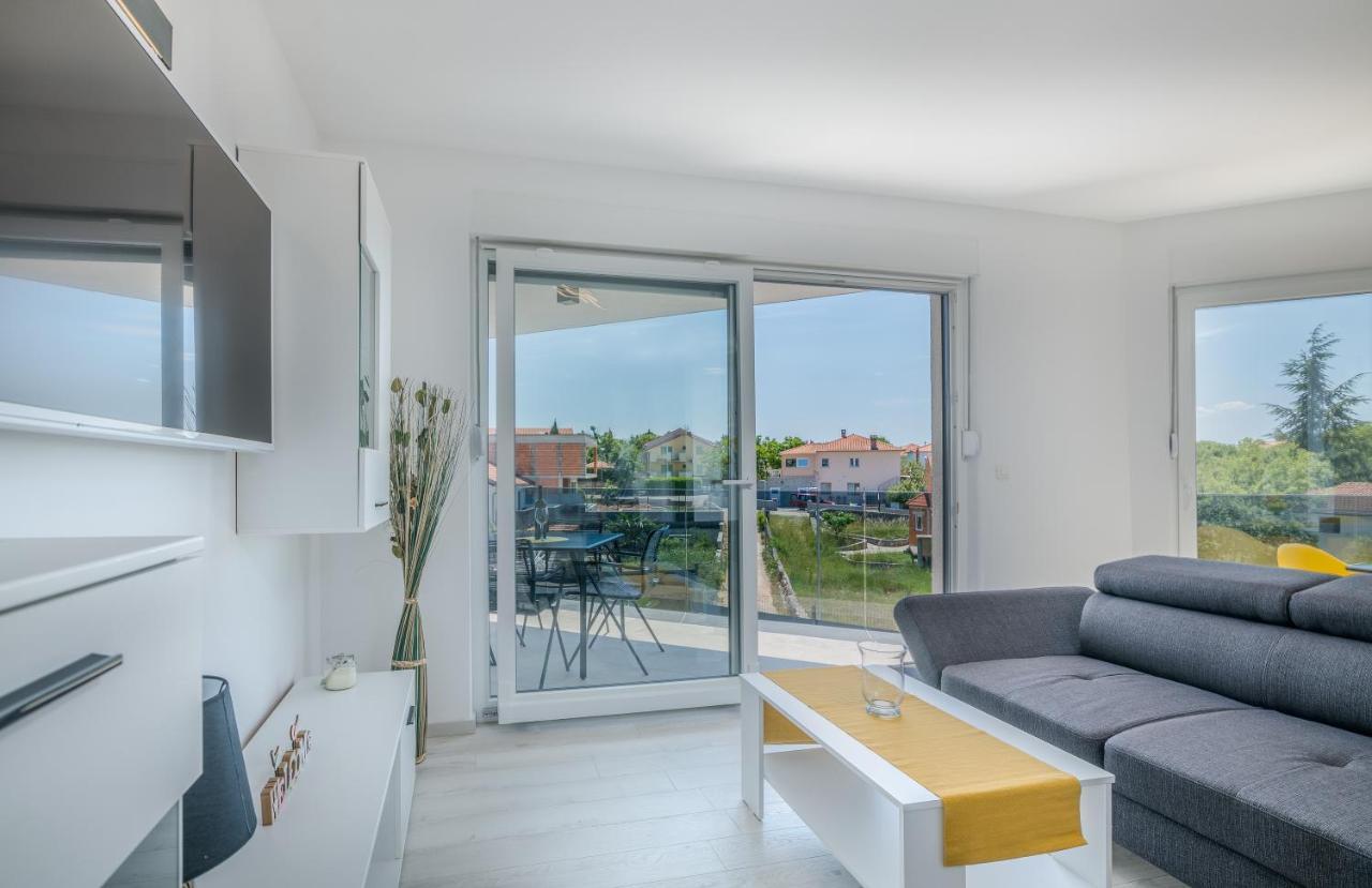 Apartments Villa "Aurea" With Pool Krk Town Exterior foto