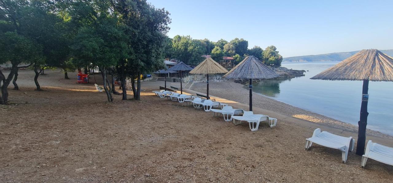 Apartments Villa "Aurea" With Pool Krk Town Exterior foto